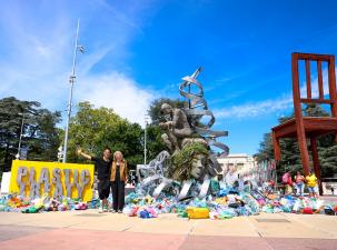 Eine Plastikskulptur vor dem UN-Gebäude in Genf