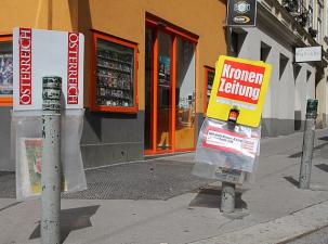 Sontagsstandl für den Zeitungsverkauf in Wien, Otto-Bauer-Gasse