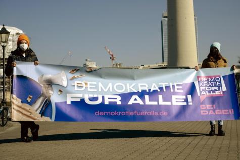 Eine Demo für Demokratie für alle