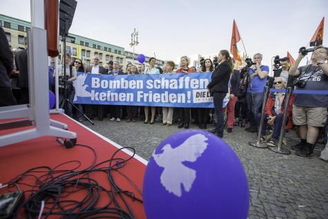 Eine Demo der LINKEN gegen Krieg in Berlin