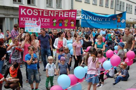 Eine Demo für mehr Kitaplätze in Erfurt